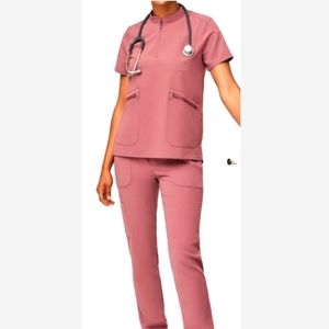 NWT Figs Mauve Set XXS.